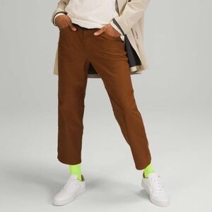 Lululemon ABC 5 Pocket Relaxed Fit Crop Pants in All Spice w/Utilitech Fabric.